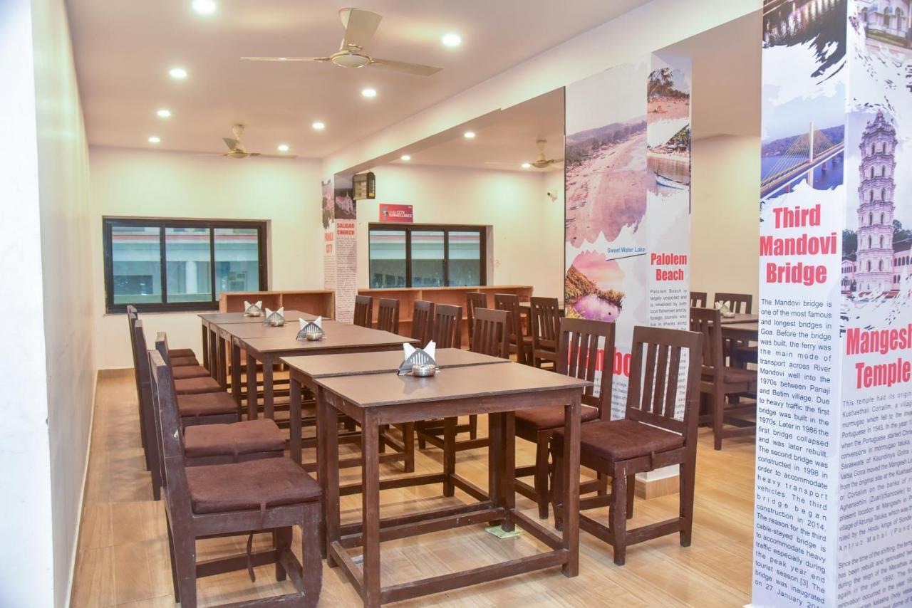 Candolim Grande Resort Exteriér fotografie